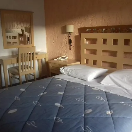 Andros Hotel Gavrio
