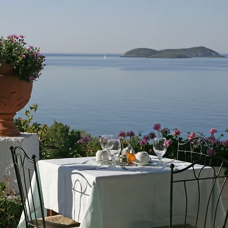 Andros Ξενοδοχείο *