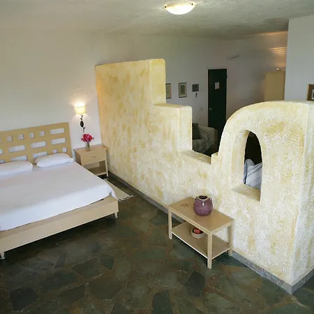 Andros Hotel