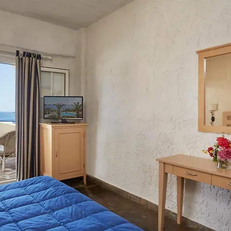 Andros Hotel Gavrio